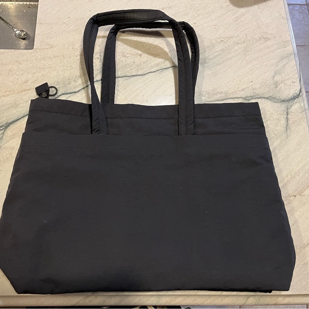 Lululemon Zipper Tote